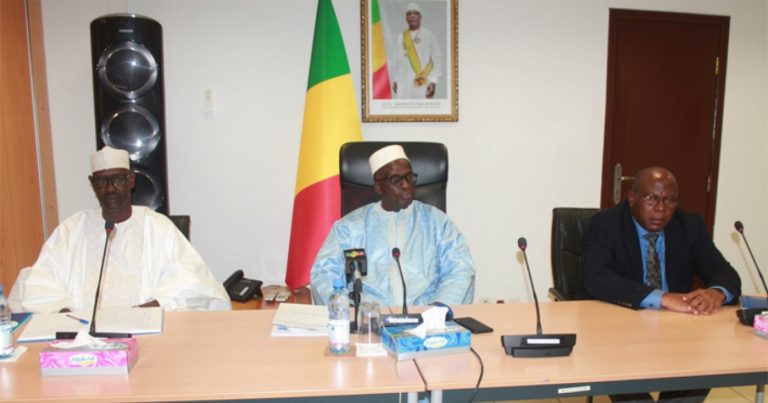 le rapport du Végal au Mali révèle des irrégularités dans les ambassades et sociétés minières