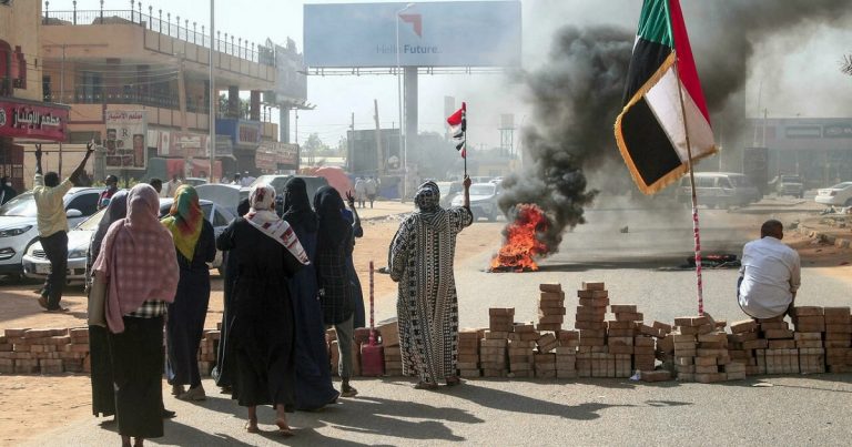 Coup d’Etat au Soudan: la transition bascule dans un nouveau chao