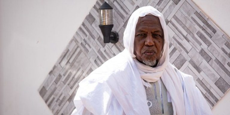 Transition malienne : différend entre l’imam Mahmoud Dicko et le colonel Goita ?