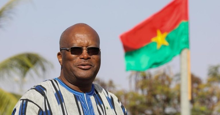Burkina Faso : libération totale de l’ex président Kaboré