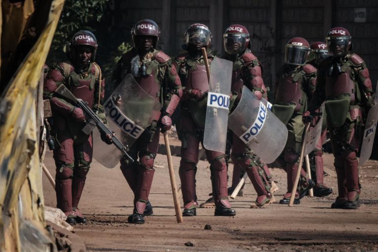 Haïti : Le Kenya déploie 400 Policiers pour lutter contre les Gangs Armés