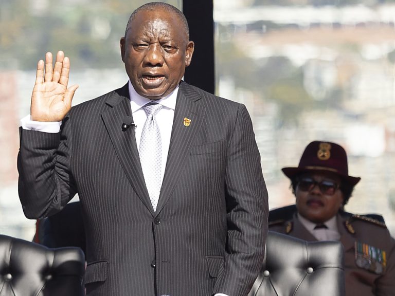 Ramaphosa promet une nouvelle ère en Afrique du Sud