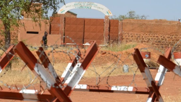 Niger : Évasion spectaculaire à la prison de Koutoukalé