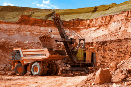 Moins de permis, plus d’ordre ? La Guinée reconfigure son secteur minier