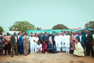 Santé publique : le Togo déploie le code vestimentaire national dans les hôpitaux
