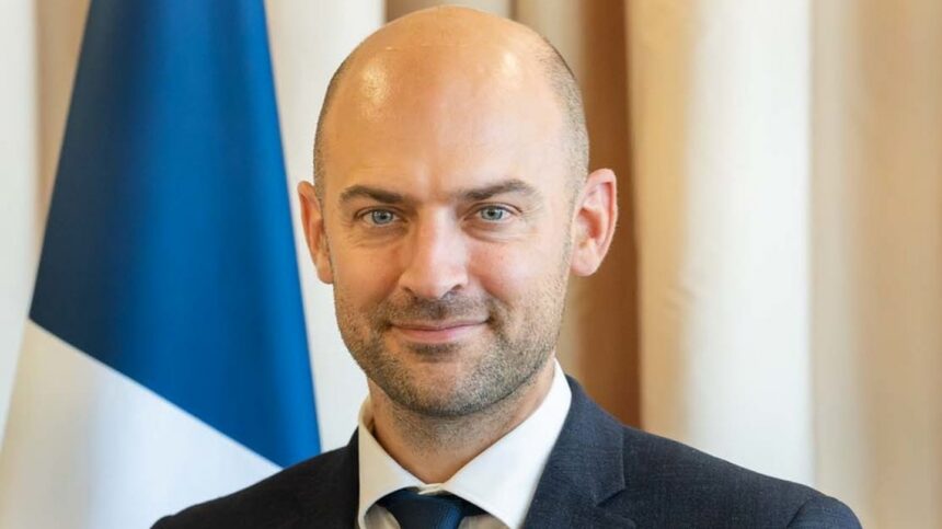 Jean-Noël Barrot à Lomé : la France joue gros dans son repositionnement africain