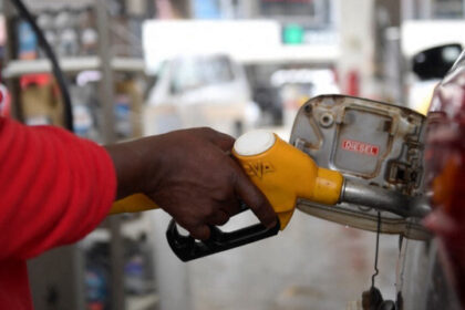 Hausse des prix à la pompe : la colère gronde au Kenya