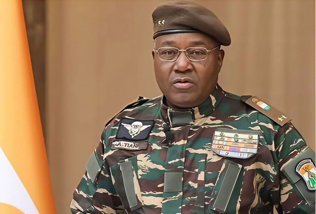 Niger : suspension de neuf médias français, une décision aux répercussions régionales et diplomatiques