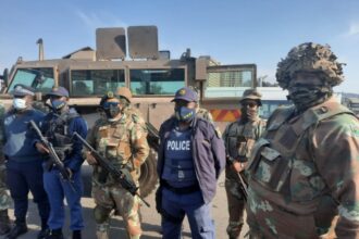 Ultimatum anti-immigration en Afrique du Sud : l'État face au défi de la science de la rue et de la justice populaire