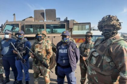Ultimatum anti-immigration en Afrique du Sud : l'État face au défi de la science de la rue et de la justice populaire