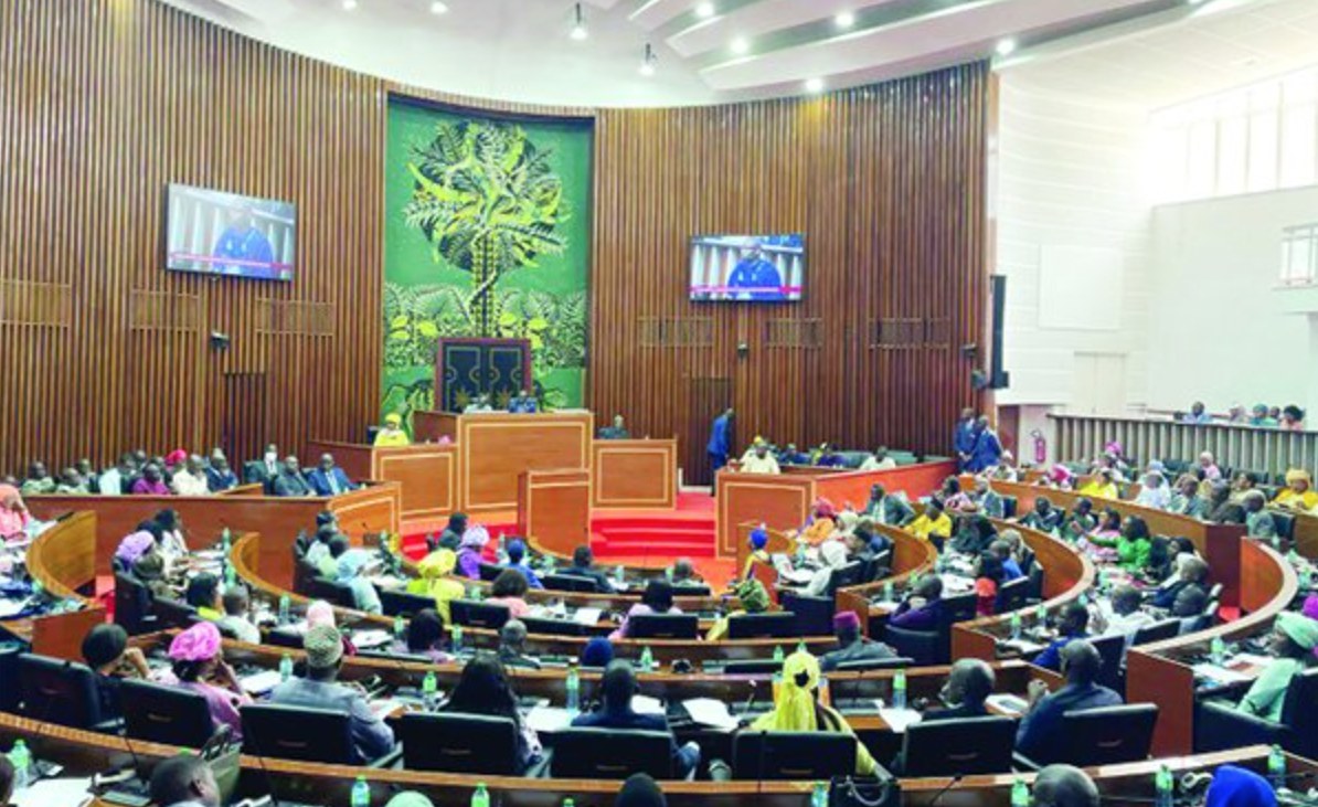 Sénégal : Le Conseil constitutionnel siffle la fin de la récréation parlementaire