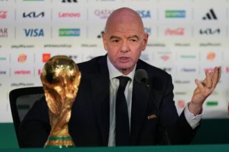 Crise à la FIFA : Pourquoi Gianni Infantino a dû capituler face au monde du football
