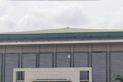 Côte d'Ivoire : l'inculpation de 18 suspects révèle la persistance des fractures intercommunautaires