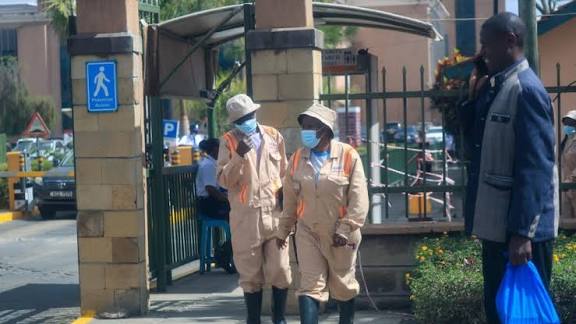 Ebola au Kenya : le virus franchit les frontières et met à l’épreuve la surveillance régionale